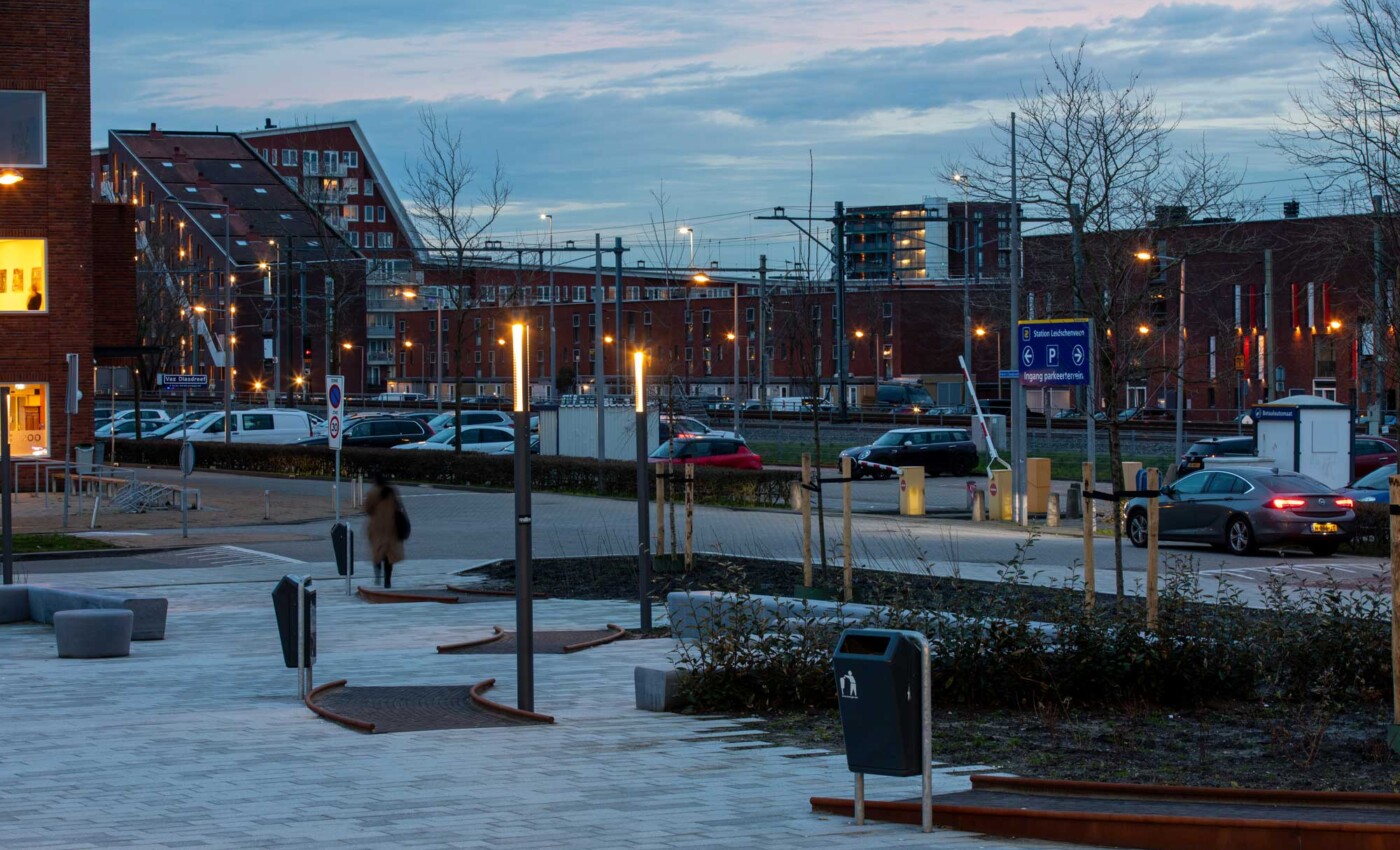 ROC Mondriaan in Leidschenveen met armatuur Dua High