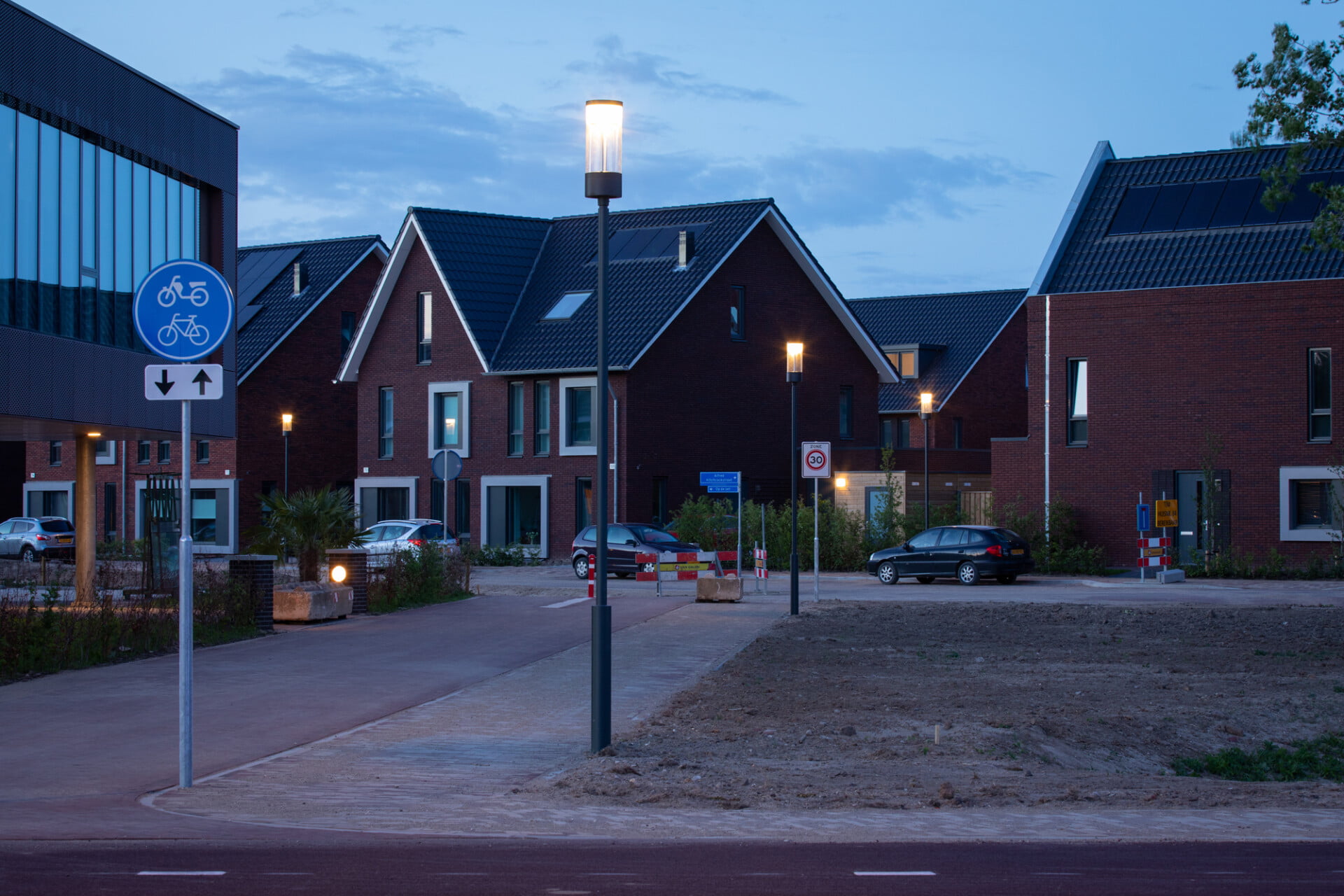 Lowlander paaltop armatuur in Zuiderveld Nijmegen